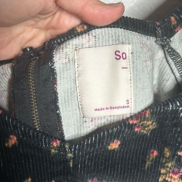 Y2K Small Corduroy dress - So Mini dress, corduroy with flowers. Vintage - Picture 5 of 9